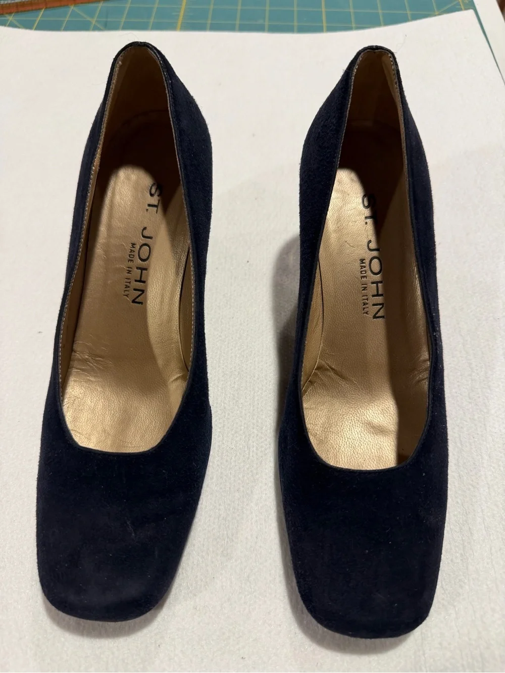 St. John Navy Suede Square-Toe Women's Pumps